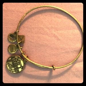 Alex and ani bracelt